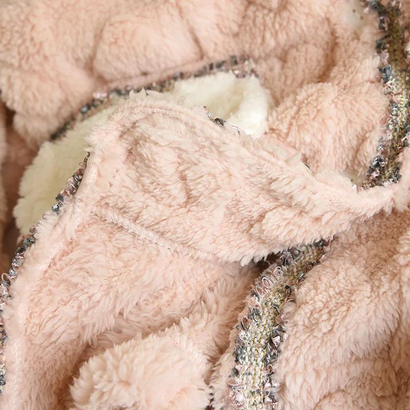 Novo Conjunto de Pijama de Lã Coral de Inverno para Mulheres Espessado Lã Plus Size Feminino Botão Sólido Gola Redonda Casa Pijama de Pelo