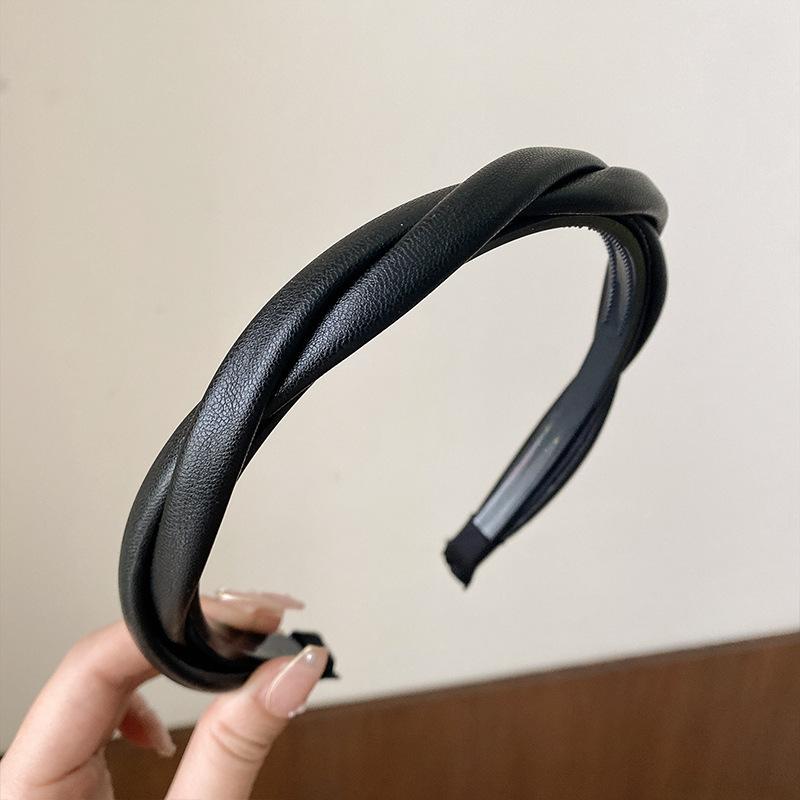 Nieuwe Mode Dames Hoofdband PU Leer Haarband Haar Hoepel Gedraaid Gevlochten Antislip Hoofddeksel Meisjes Vintage Turban Haaraccessoires zwart