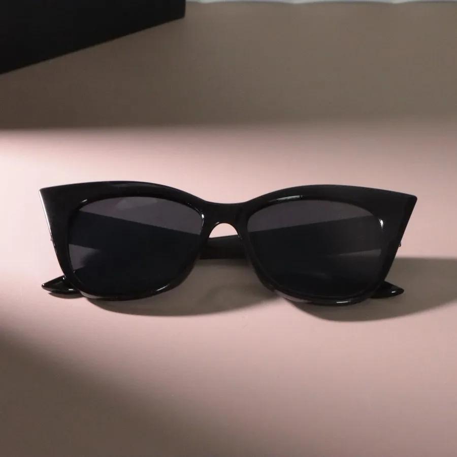 Stylish Cat Eye Sunglasses Women Men Trendy Brand Mirror Lens Sun Glasses Female Male Retro Colors