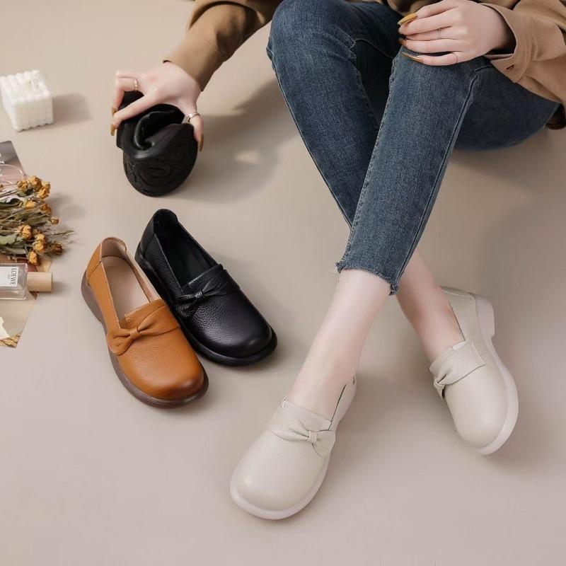 Genuine Leather Shoes Women Flat Casual Shoes Soft Cow Leather Brand Ladies Shoes Black Beige Plus Size 41