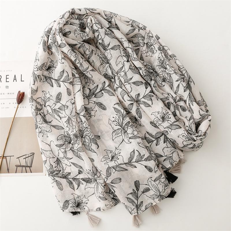 Four Seasons Scarf Women'S Cotton And Hemp Texture Scarf Bamboo Knot Yarn Black And White Flower Headcloth Air Conditioning Shawl Tassel