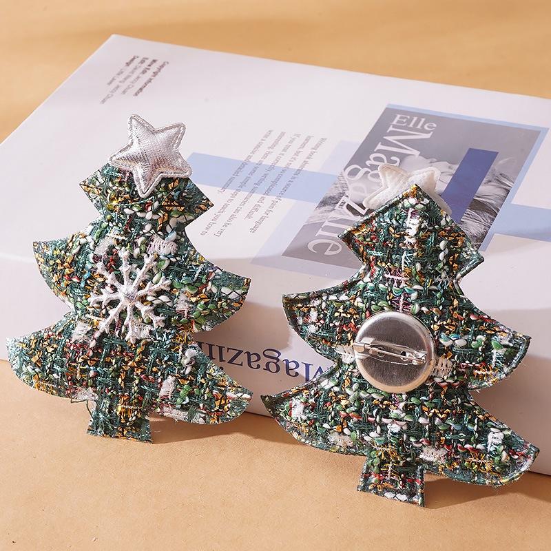 

Christmas DIY Pendants Headwear Decorations Cartoon Letters Snowflakes Christmas Trees Children s Hair Accessories Brooches 10pcs