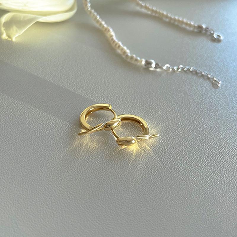 Tulip Flower High-Cold Style Earrings: European & American Niche Design with Versatile, Chic Temperament for Women