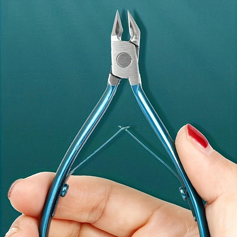 

Stainless steel nail clippers are sharp and safe for internal toenail correction, suitable for home nail art and pedicures синій