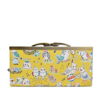 [SHIKISAIDO ORIGINAL COLLECTION] Shikisaido Clasp Wallet, Parakeet Pattern Series (Yellow)