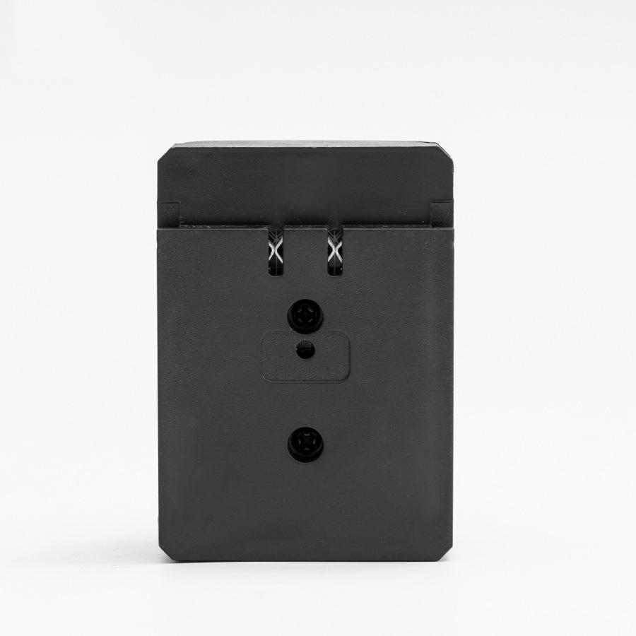 4D Green Light Level with 16-Line Projection and Wall Mount Battery