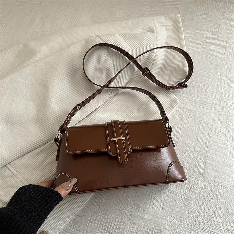 Premium Splicing Retro Underarm Bag Temperament Versatile Commuter Bag Niche Design Fashionable Shoulder Handbag