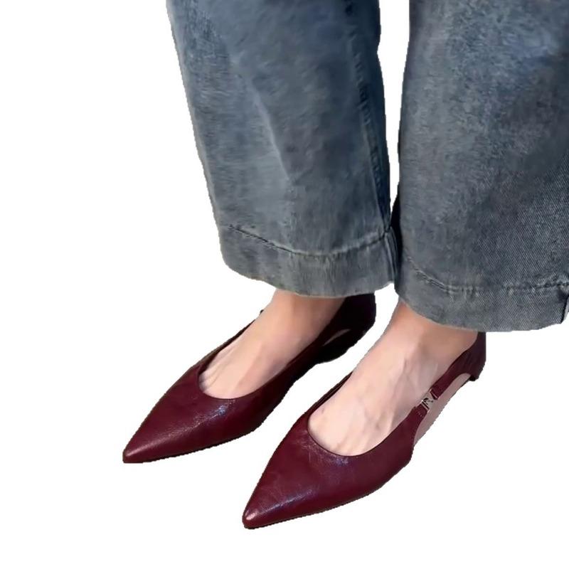 New Hollowed-out Flat Pointed-toe Single Shoes for Women with A Shallow Opening