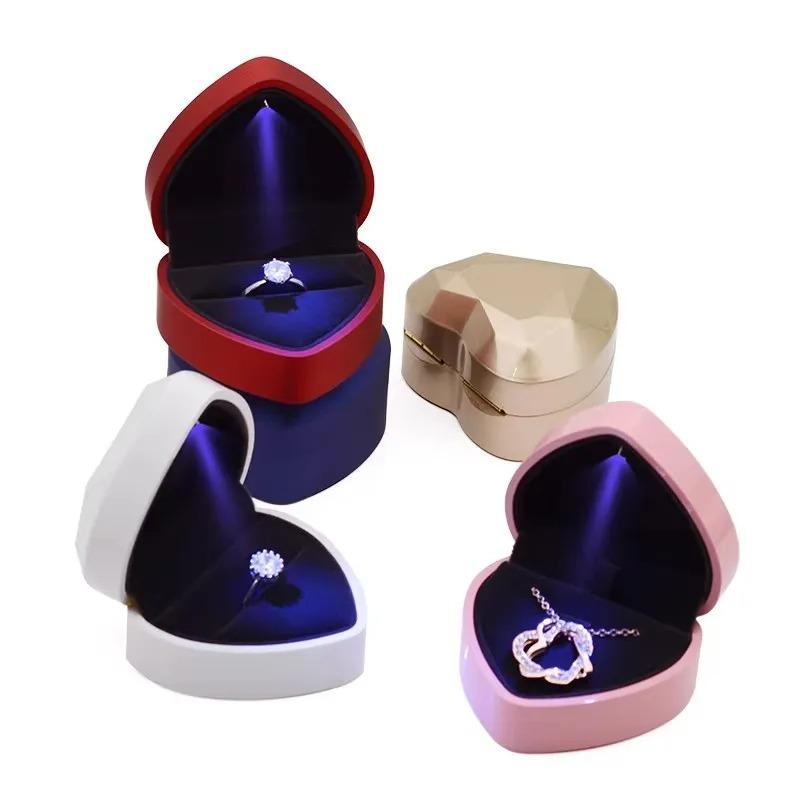 Fashion Ring Box Heart Shape with LED Light Jewelry Box Creative Proposal Confession Ring Box Earring Pendant Storage Gift Boxes