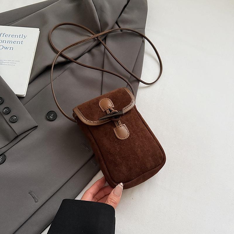 2025 autumn new hair bag contrasting color simple casual shoulder crossbody small bag women's retro furry bag