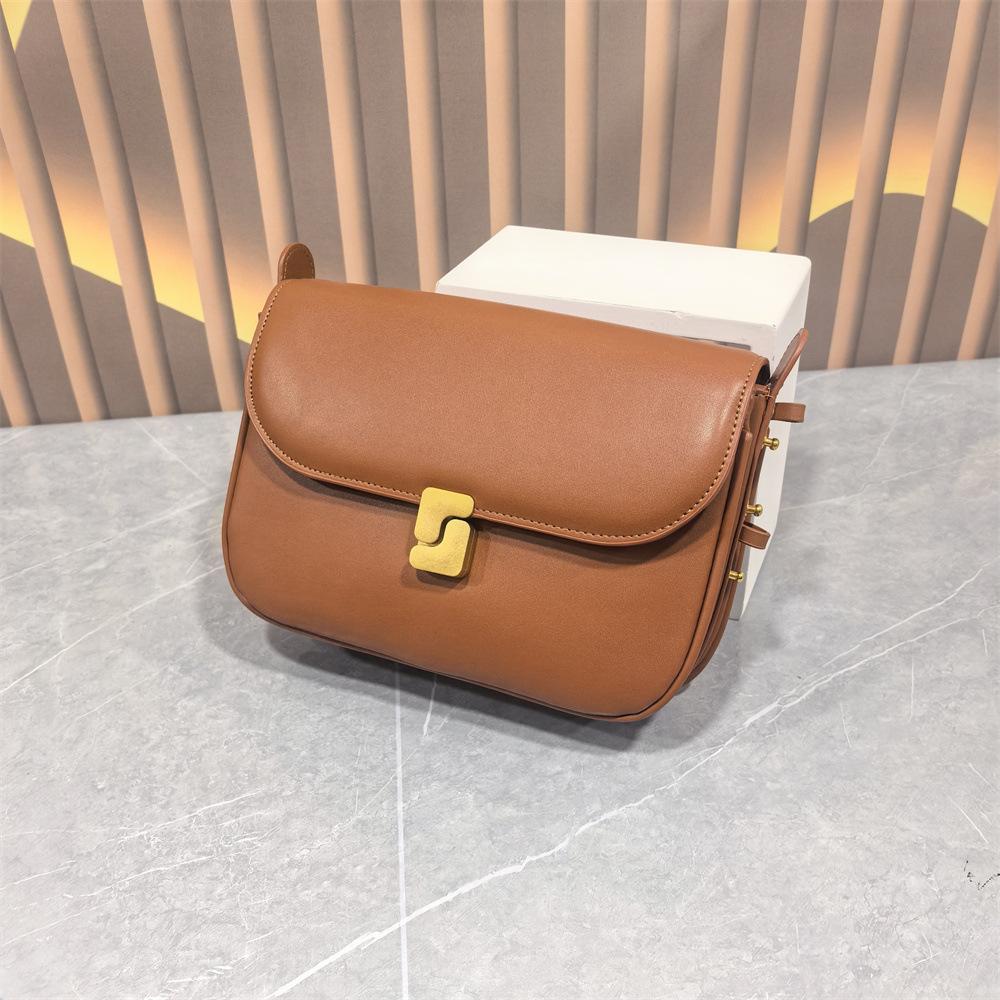 

Tofu Bag French Niche luxury Design Women s Bag Top Layer Cowhide Small Square Bag Premium Texture Single Shoulder Crossbody Bag
