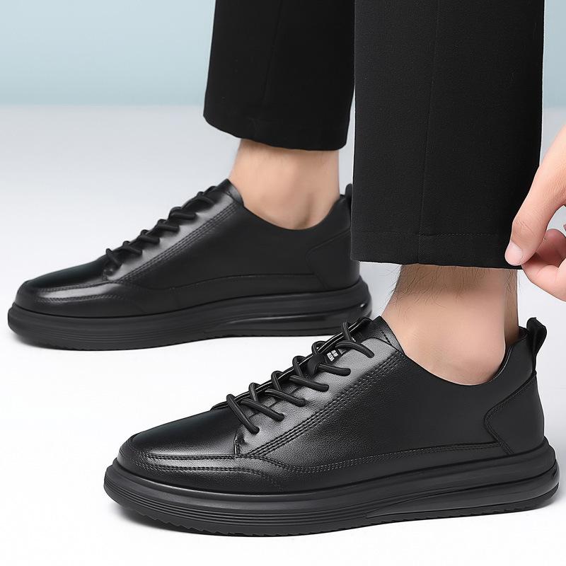 2025 new trend leather men's shoes casual leather shoes large size men's versatile sports shoes