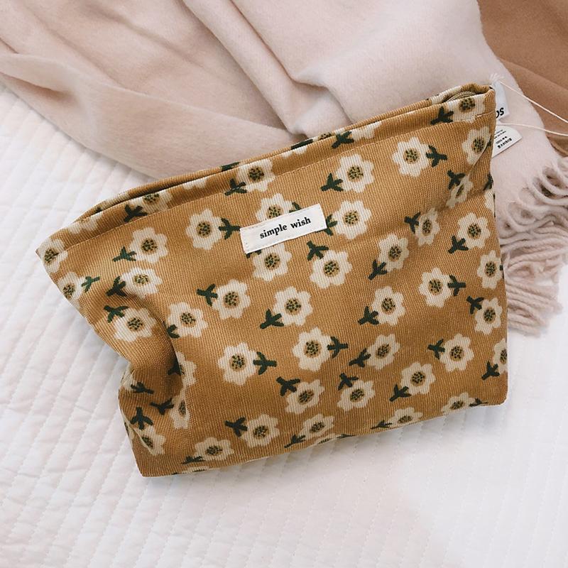 

142 Vintage Flower Pattern Makeup Bag Corduroy Travel Toiletry Organizer Smooth Zipper Cosmetic Pouch Yellow