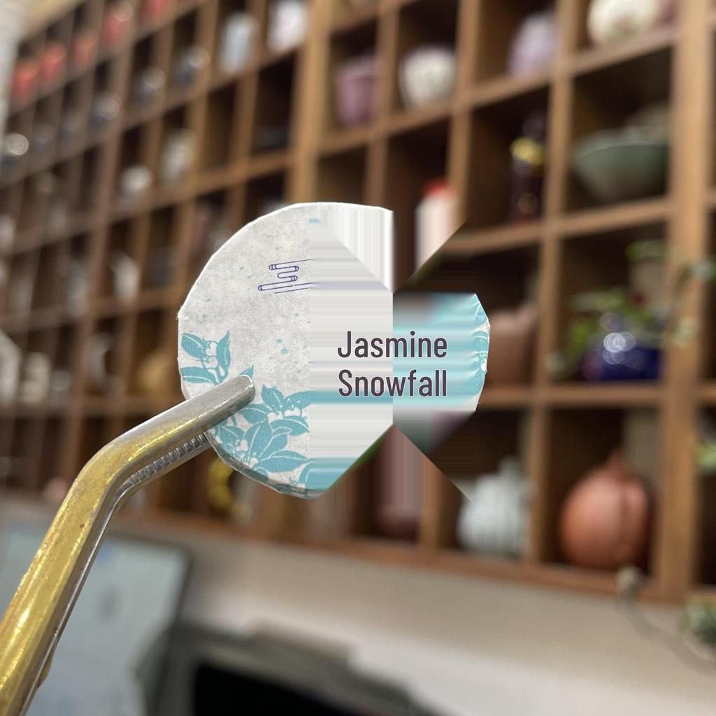 Assorted Mini Tea Cakes: 40 Varieties of Yunnan Pu-erh, Ripe, Glutinous Aroma, White, and Black Tea