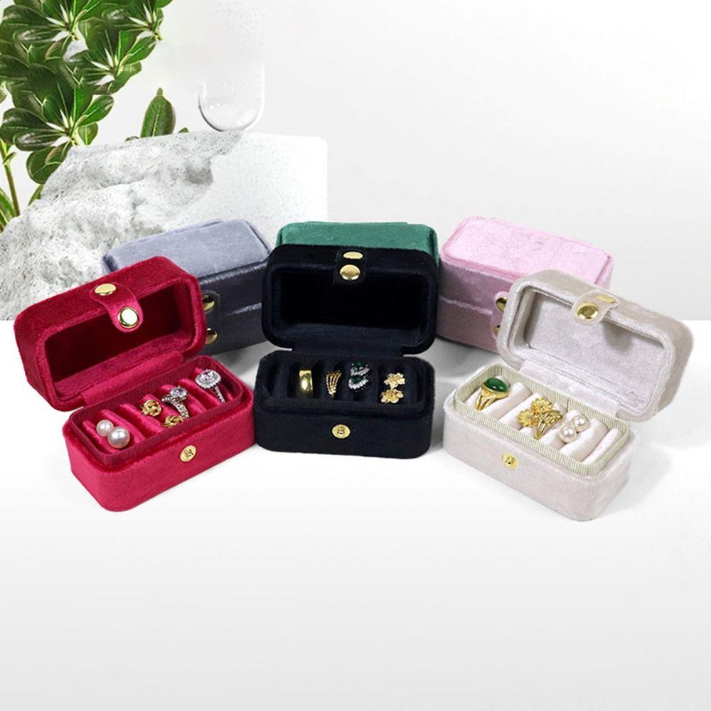 Mini Jewelry Box Plush Velvet Ring Holder Portable Jewelers Packaging Travel Storage