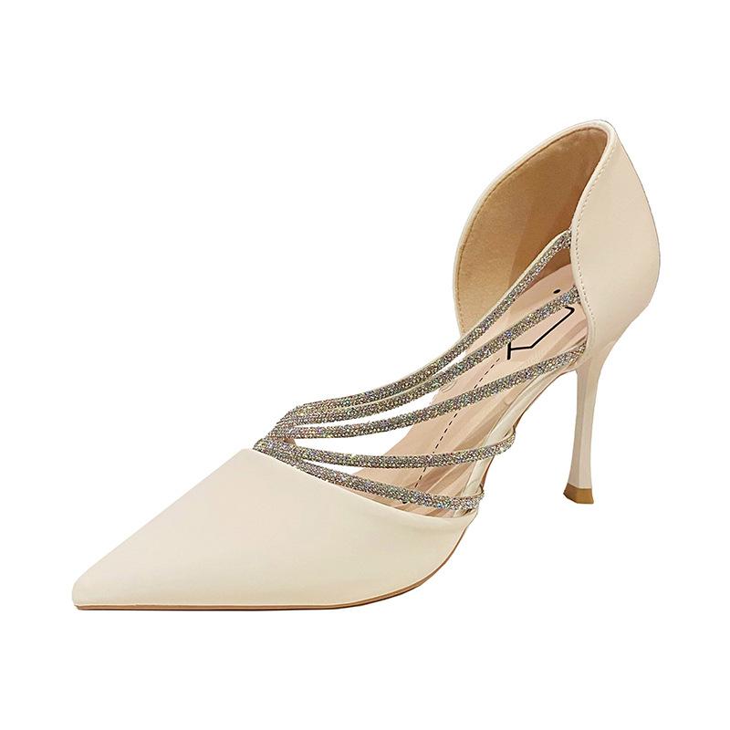 French high heels women's design sense niche temperament socialite rhinestone fairy style thin heel shallow mouth pointed single shoes