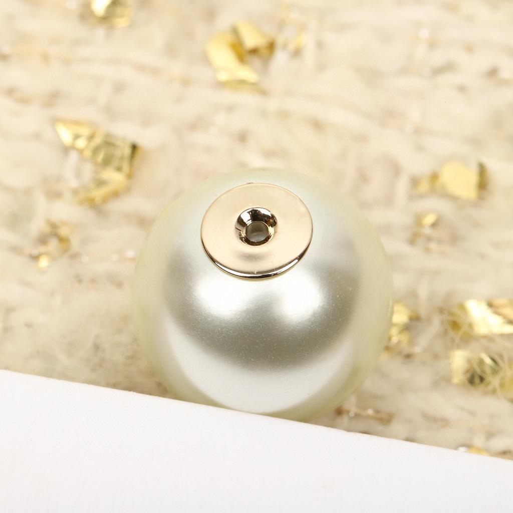 2024 New Hot Brand Vintage Earrings for Women Luxury Jewelry Pearl Butterfly Designer Eardrop Fashion Lady Party Stud Earrings