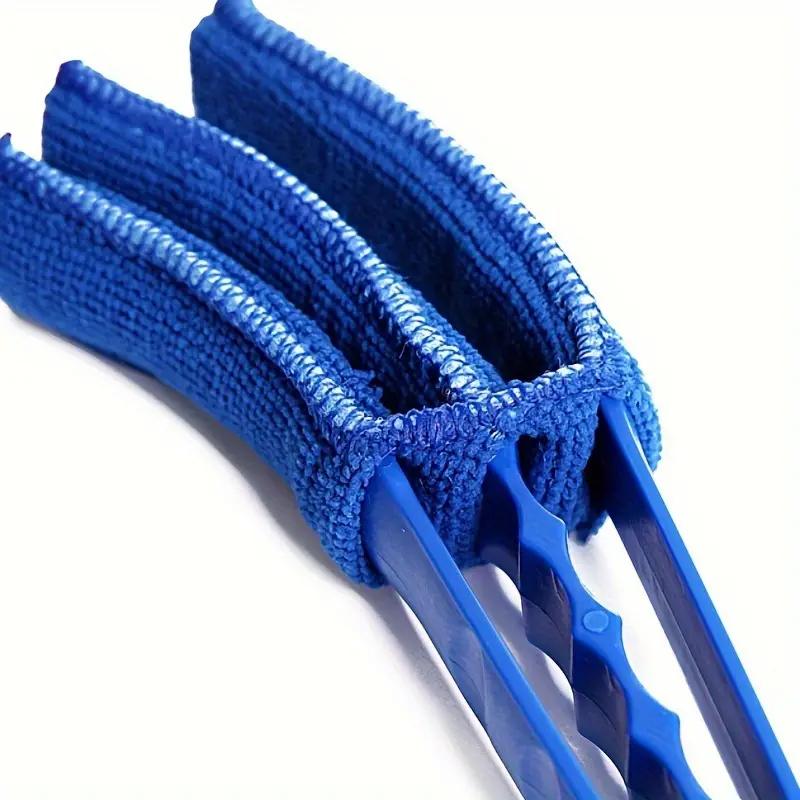 Easy Clean 3-blades Window Blinds Brush Microfiber Removable Washable Cleaning Brush Perfect for Dust , Dirt Removal In Home