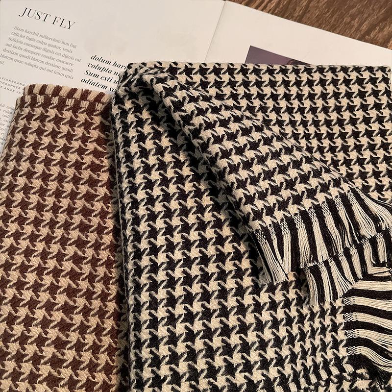 Korean Style Scarf for Women In Winter Korean Style Versatile Small Houndstooth Plaid Long Student Warm and High End Shawl for Autumn Dual Use