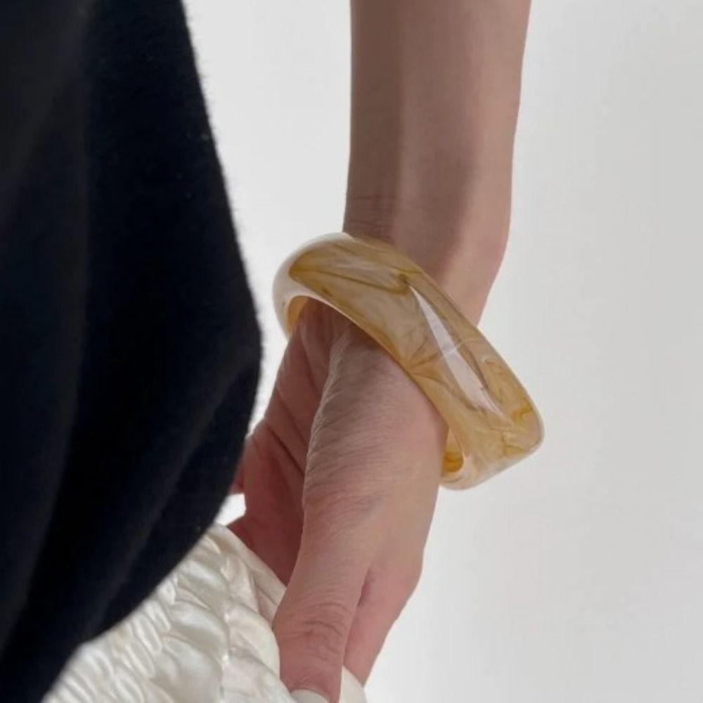 Lightweight Resin Bangle Bracelet Geometric Cuff Bracelet Vintage Acrylic Wristband  Gifts
