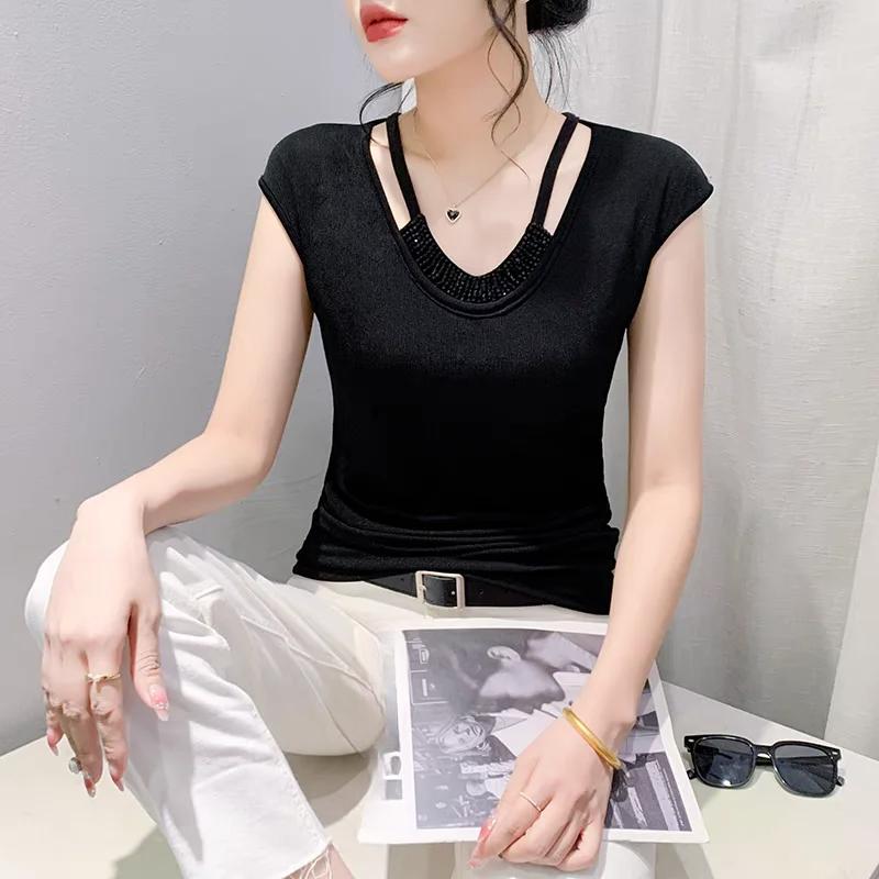 

Summer European Clothes T-shirts Women Chic Handmade Beading Tees Female New Sexy V-Neck Sleeveless Folds Slim Tops Blusas 3XL сірий