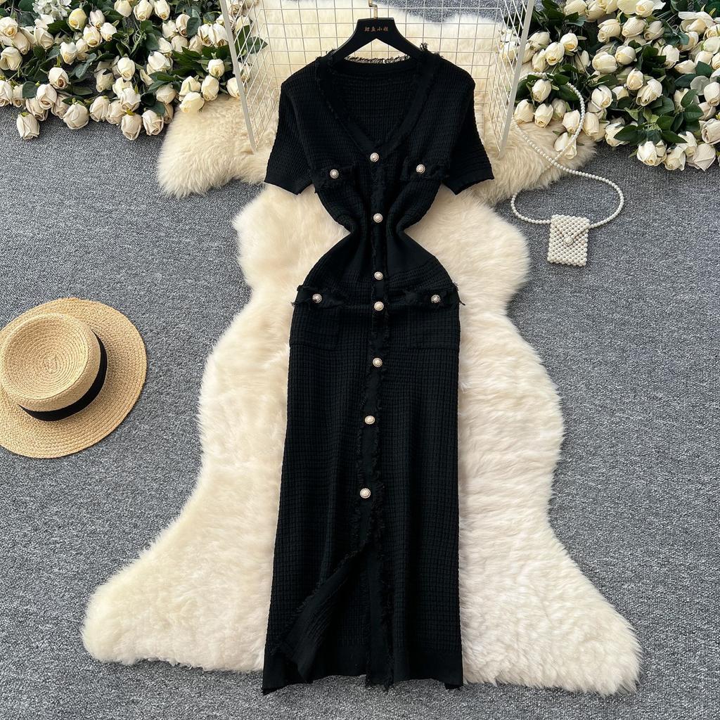 Xiaoxiangfeng high-end rough edge V-neck short-sleeved knitted dress women's summer waist single-breasted slim-fitting long skirt