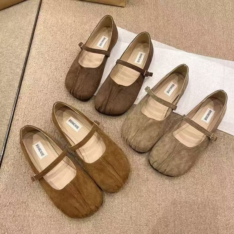 One Word with Doudou Shoes Round Head Shallow Mouth with Skirt Flat-soled Single Shoes 2025 New Retro Suede Mary Jane Shoes Women