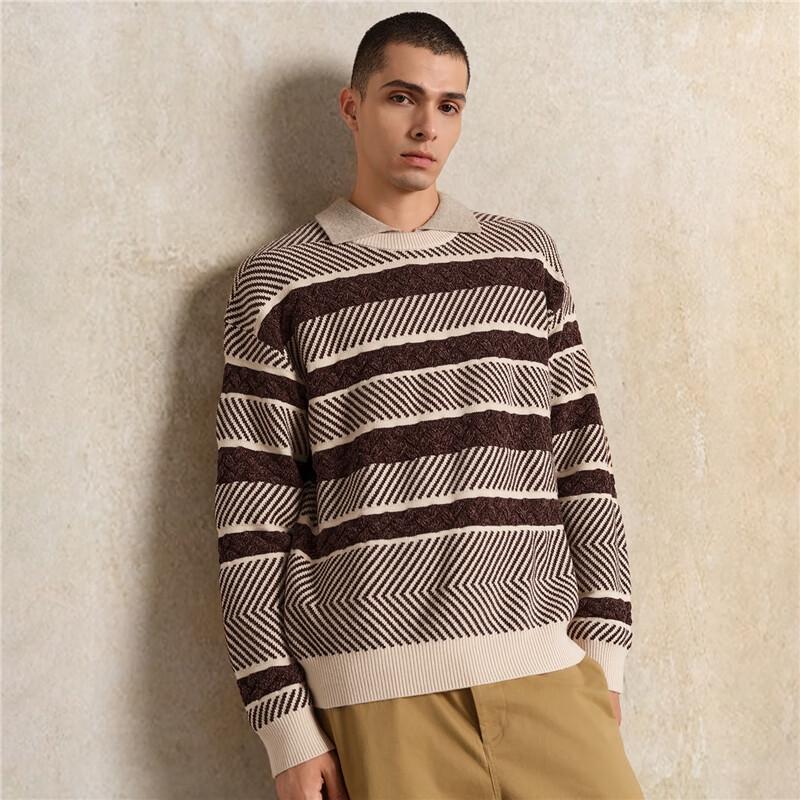 Giordano Men's Color-Block Herringbone Jacquard Pullover Sweater