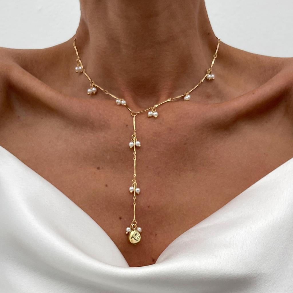 Simple Style Imitation Pearl Collarbone Necklace Female, Design Sense Y Word Metal Bone Chain Necklace