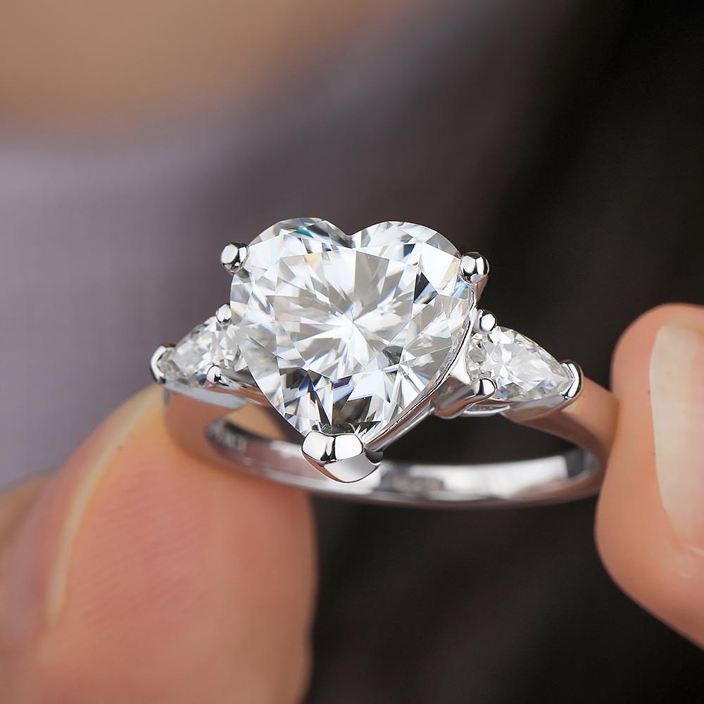 1-4Carat Heart Cut Moissanite Engagement Ring for Women Three Stone Heart Shaped Diamond Ring  CopperWedding Bands Jewelry