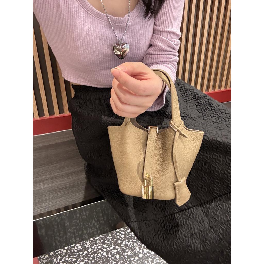 Cross-border direct supply, first-layer cowhide mini vegetable basket 14cm exquisite handbag, hand-held high-end versatile bucket bag