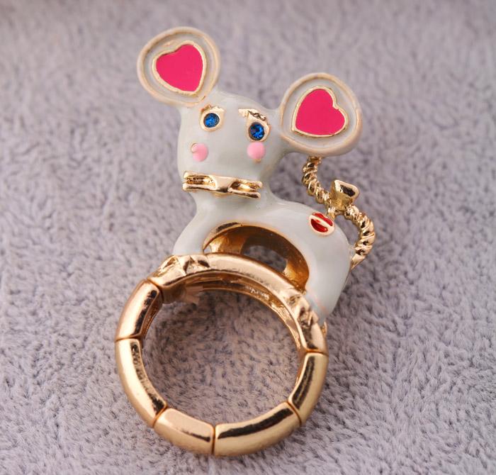 Clearance Sale Vintage Classic Finger Rings For Women Multiple-choice Unique Rings Fashion Jewelry Big Discount Wholesale