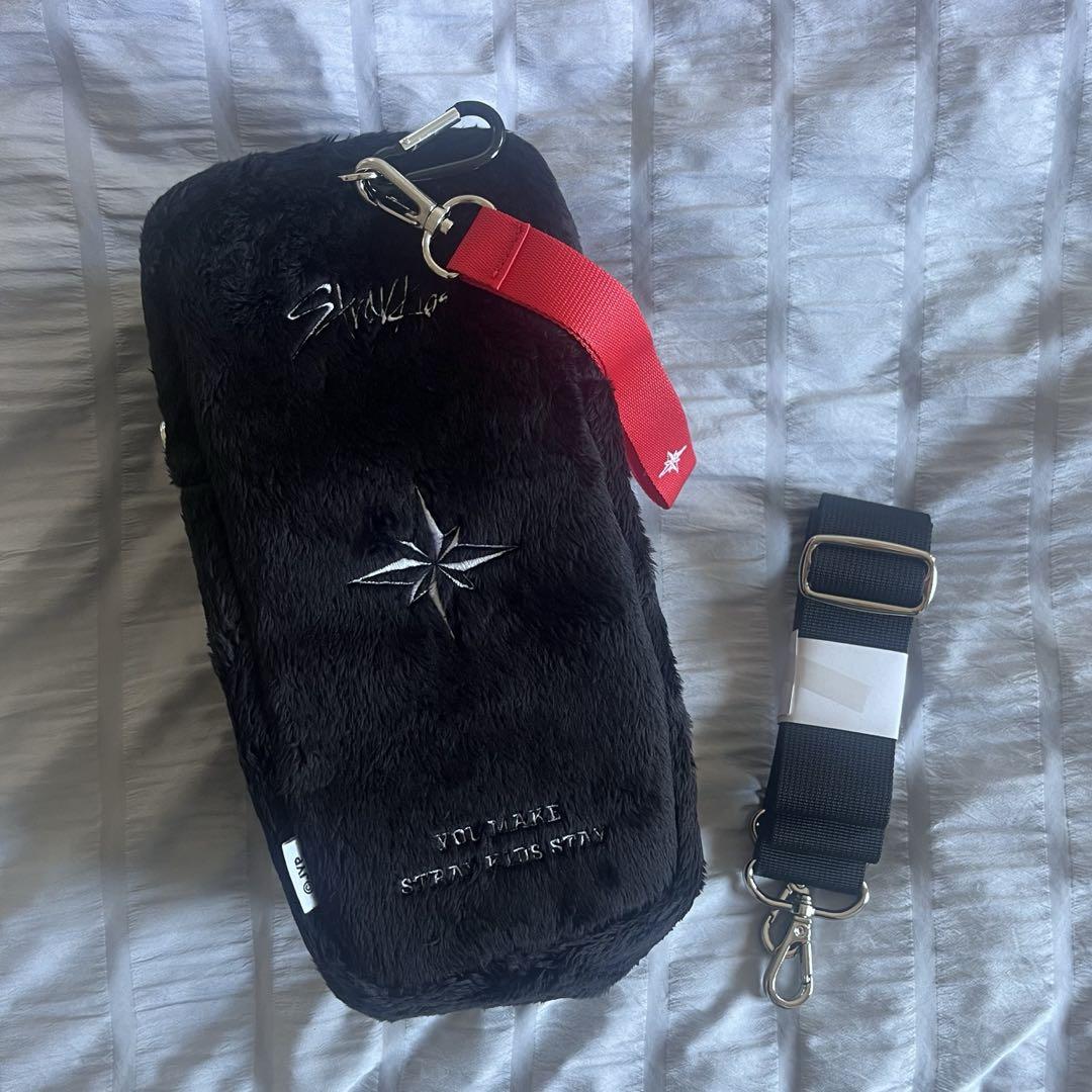 

[USED] Straykids Light Stick Pouch