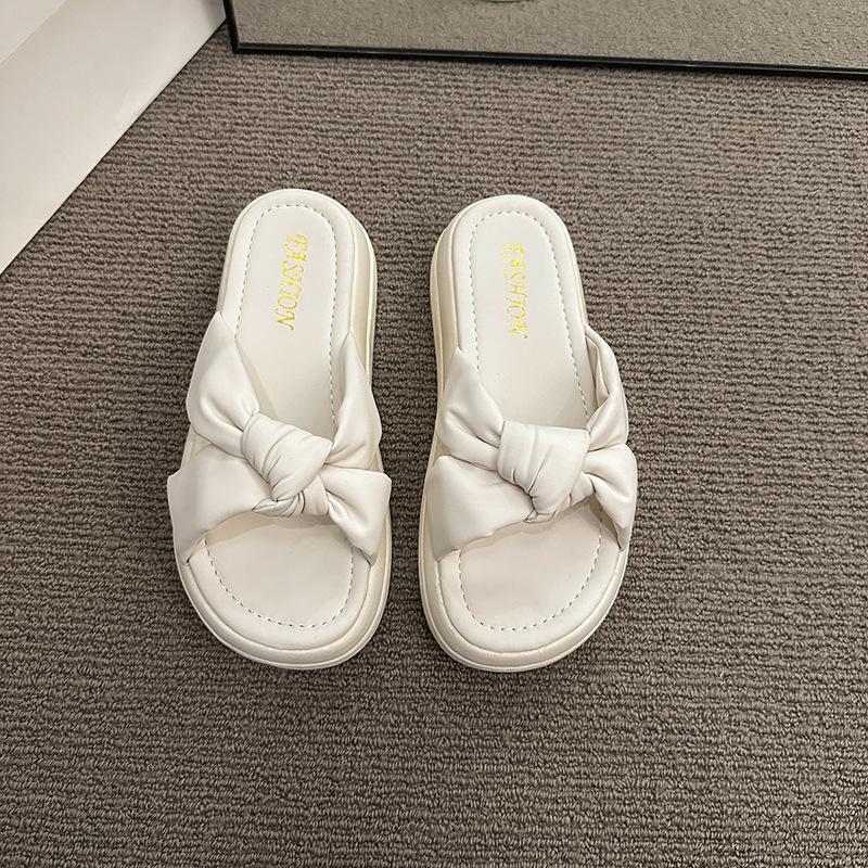 Go Out Slippers Wear Fairy Wind Soft Bottom Beach Sandals Thick Bottom New Summer Height Increase Fashion
