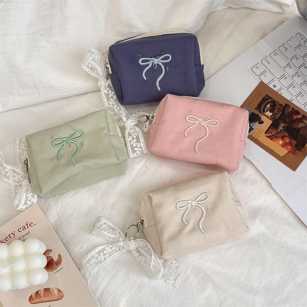 Mini Cute Square Cosmetic Bag Women Portable Earphones Lipstick Cosmetics Storage Pouch Small Makeup Zipper Bags