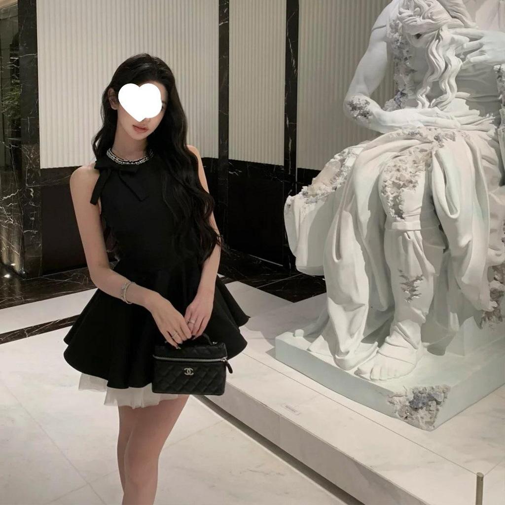 Elegant Sleeveless Slim Black Dress for Women's Summer Birthday Party