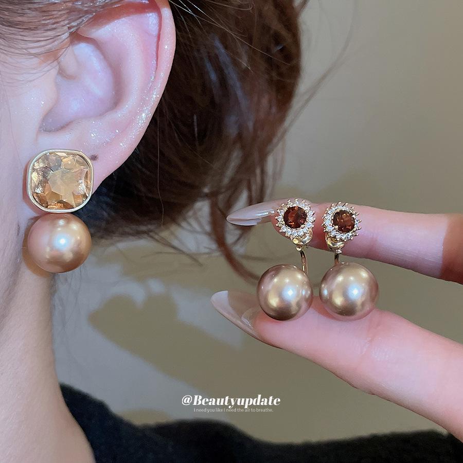 Silbernadel Diamantbesetzte Perlen Geometrische Wendeohrringe: Retro Mode High-End Ohrstecker