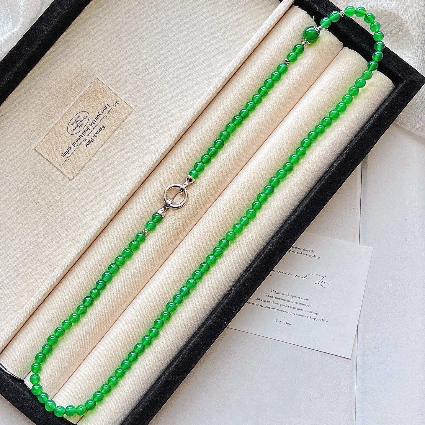 Autumn And Winter Retro Boutique Natural Lapis Lazuli Design Sense Necklace Collarbone Chain Sweater Chain Women