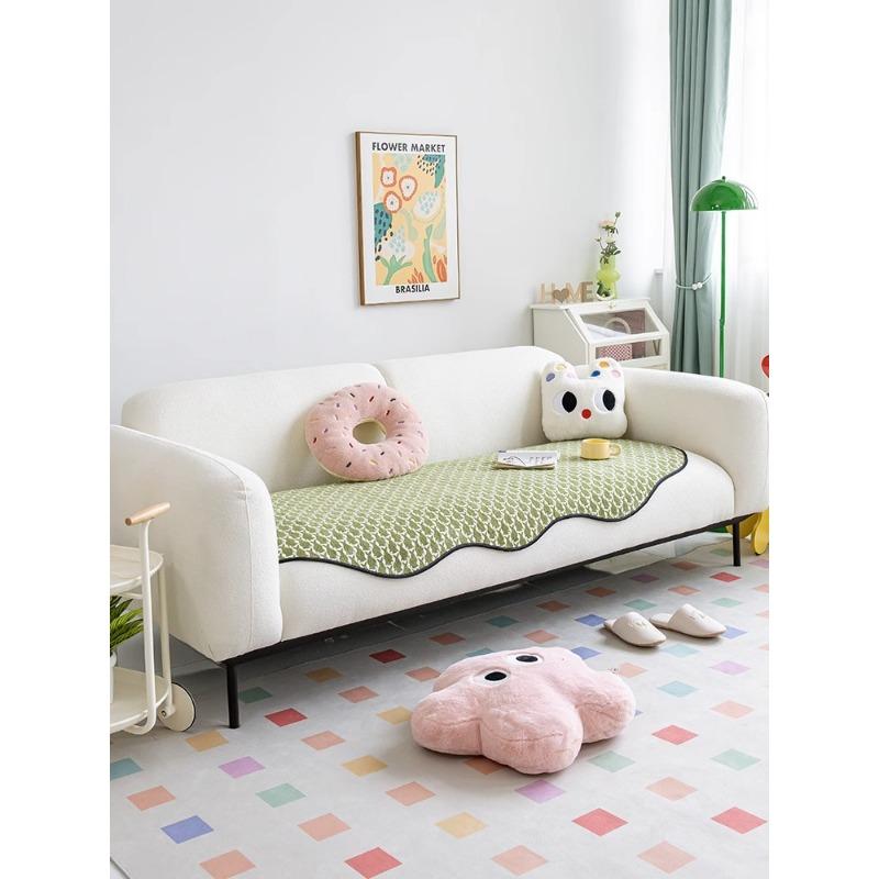 Chenille Irregular Sofa Cushion Non-Slip Arc Cartoon Cover Towel Four Seasons Universal Soft Comfortable 70*70cm