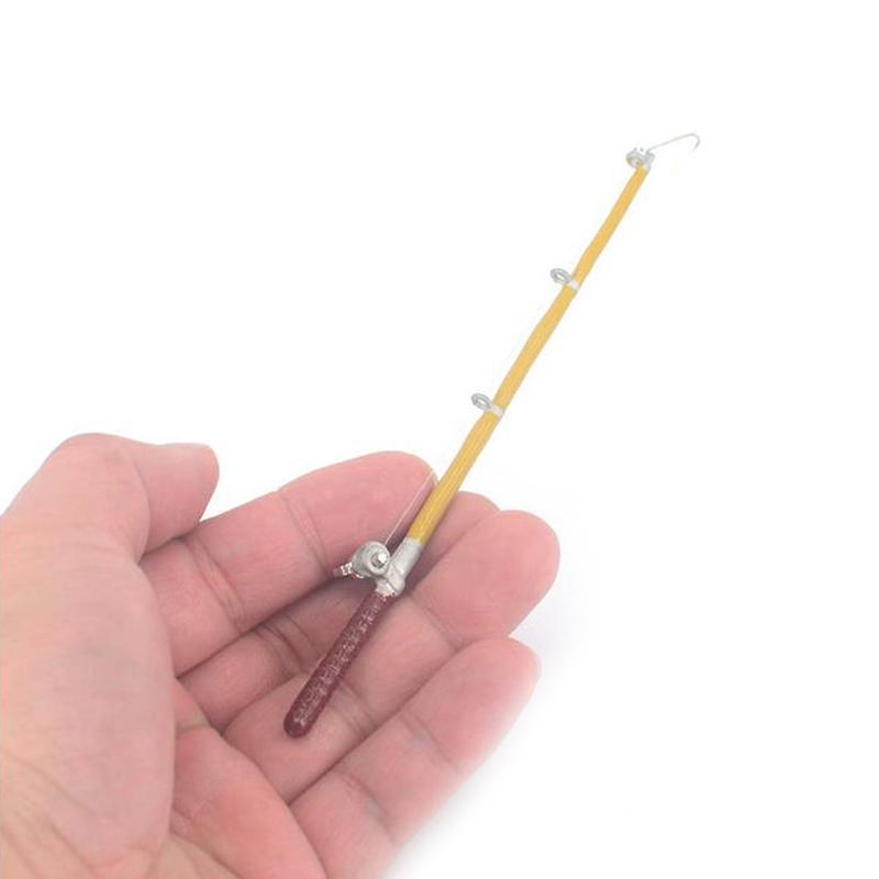 2Pcs/Set 1:12 Dollhouse Miniature Metal Fishing Rod Model + Water Bucket