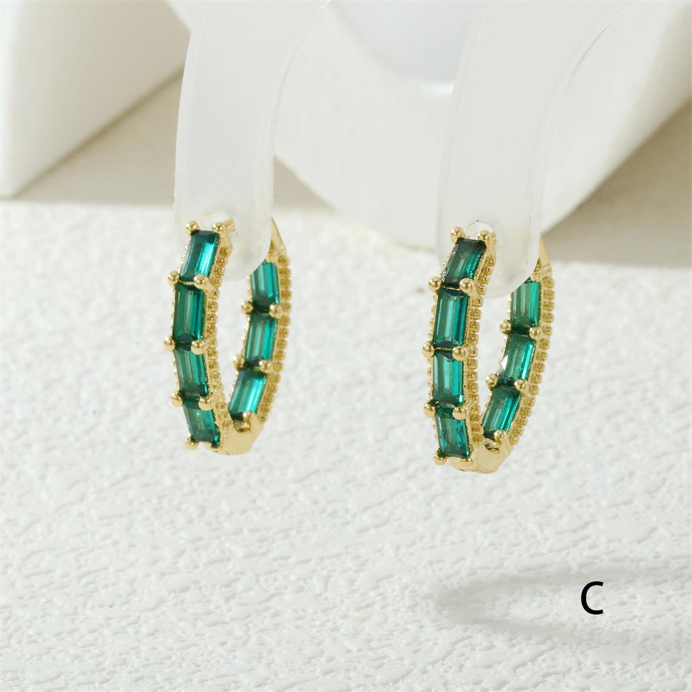 Eleganckie kolczyki koła z cyrkoniami: Pozłacany 18-karatowym złotem do noszenia na co dzień