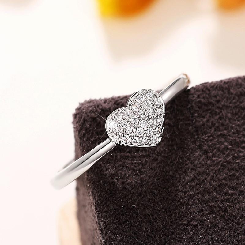 Huitan Dazzling Heart Rings Women Wedding Accessories  Color High Quality Love Rings Fancy Anniversary Gift Trendy Jewelry