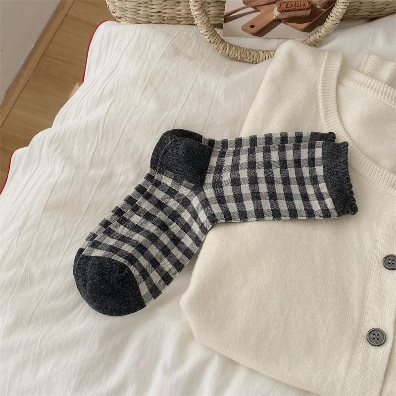 

Autumn and Winter Three-dimensional Bow Boneless Mid-calf Socks, Sweet Socks, Women s Lace Socks, Grey Twisted Pile Socks 1 pair