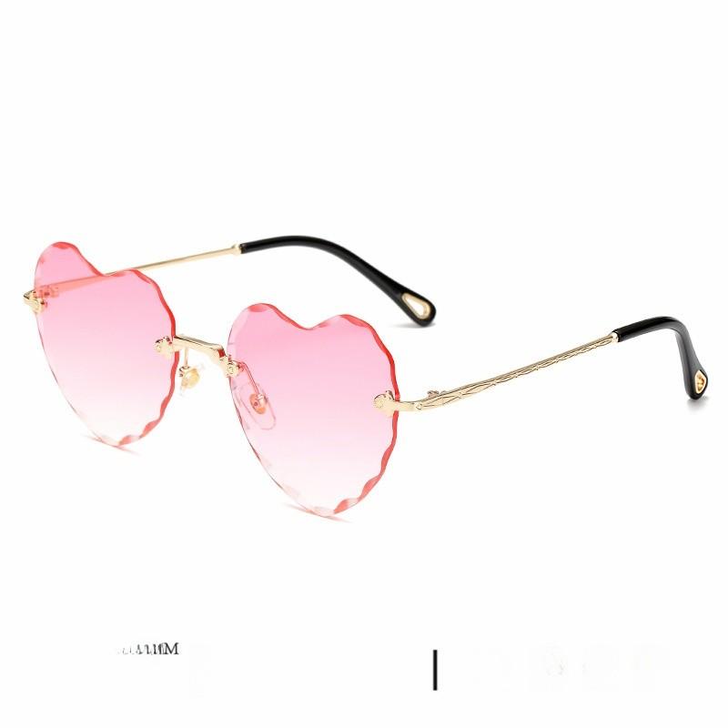 Love Heart Gradient Sunglasses For Women Uv400 Sun Protection Fashion Accessory