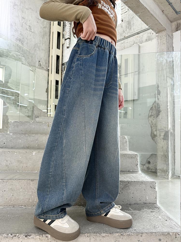 Dżinsy Scimitar z szerokimi nogawkami dla dziewcząt na wiosnę/jesień 2025 - Modny i wszechstronny denim dla dzieci