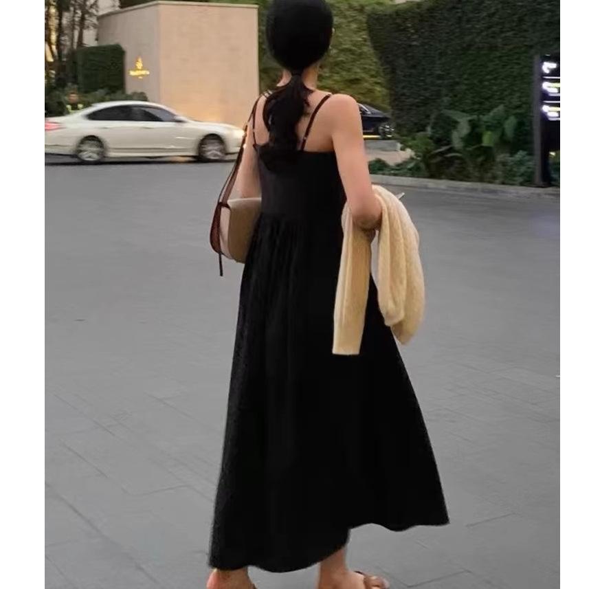 

Korean chic summer new French temperament V-neck exposed collarbone high waist thin solid color suspender dress long dress 3XL чорний