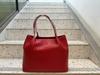 New women's bags, genuine leather women's bags, trendy shoulder bags, hand-woven shoulder handheld mother and child bags.