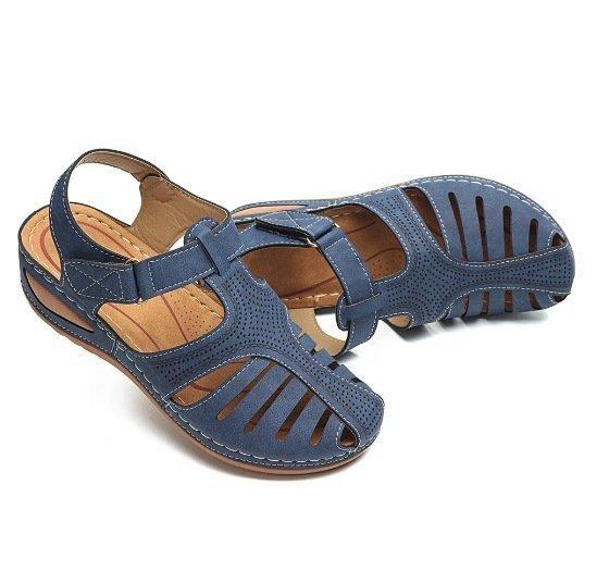 Cool Slippers Women's Comfortable Retro Round Head Hollow Sandals Women's Casual Single Shoes