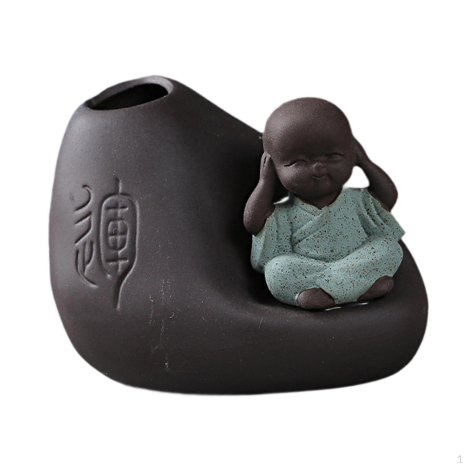 Elegant Mini Vase Sculpture for Home Decor