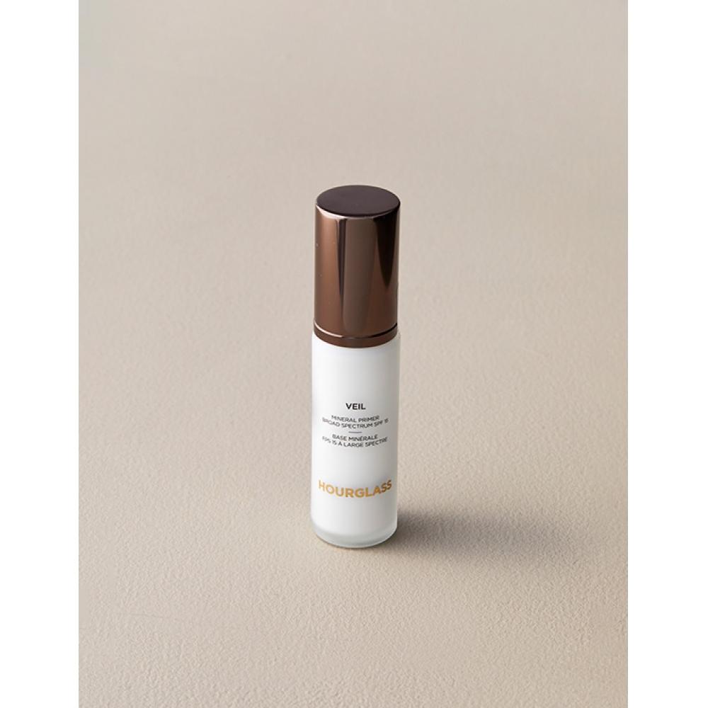Hourglass Veil Mineral Primer Pool